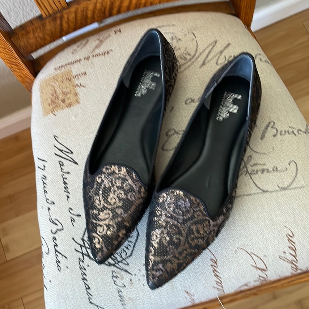 Dress flats